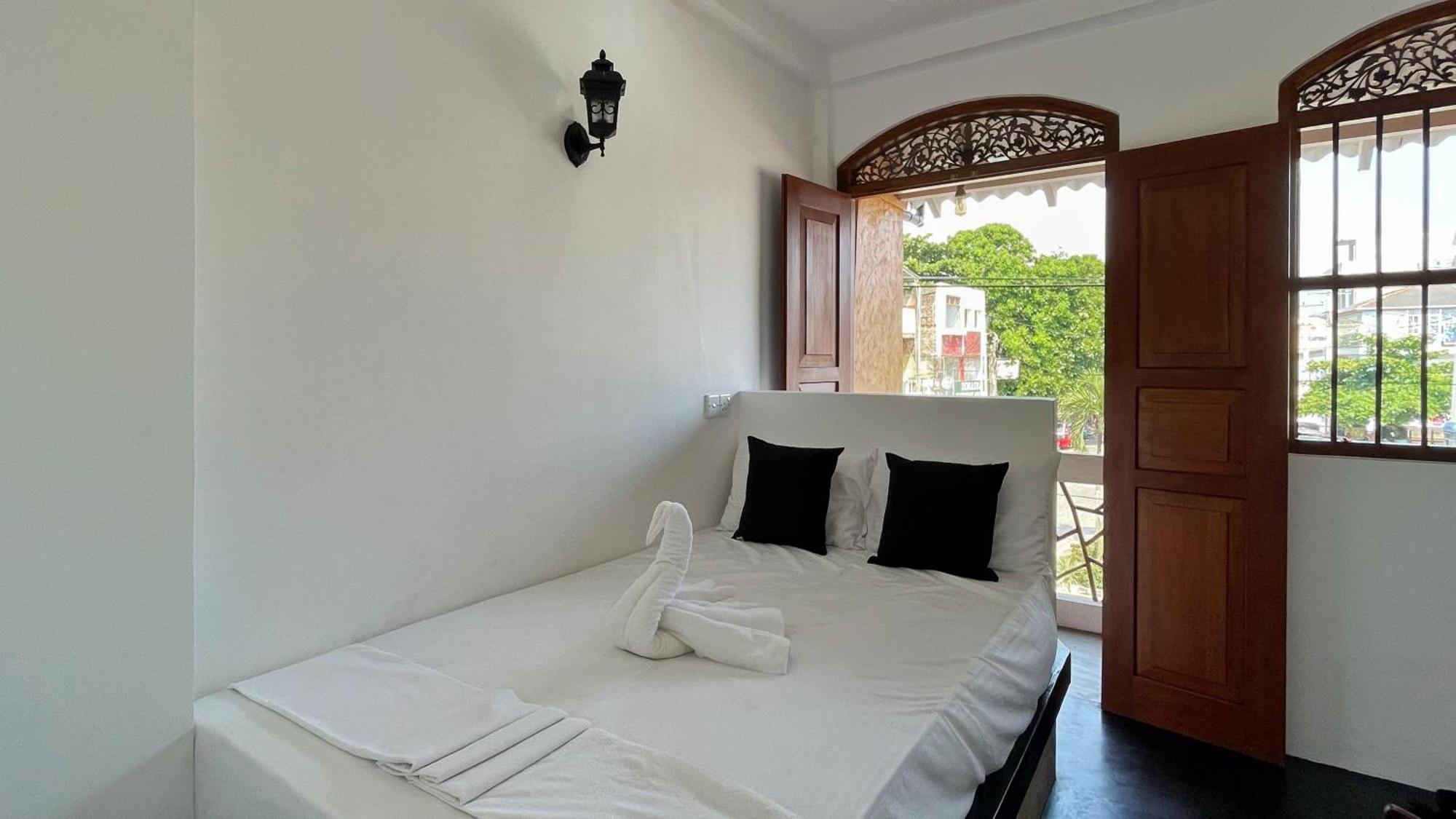 Apartament Heimathafen Hikka Hikkaduwa Zewnętrze zdjęcie