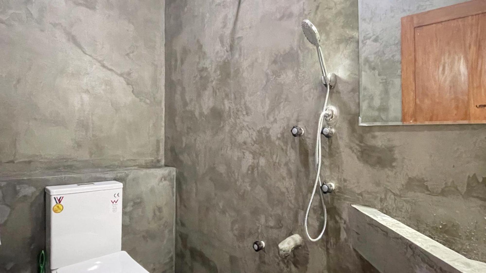Apartament Heimathafen Hikka Hikkaduwa Zewnętrze zdjęcie