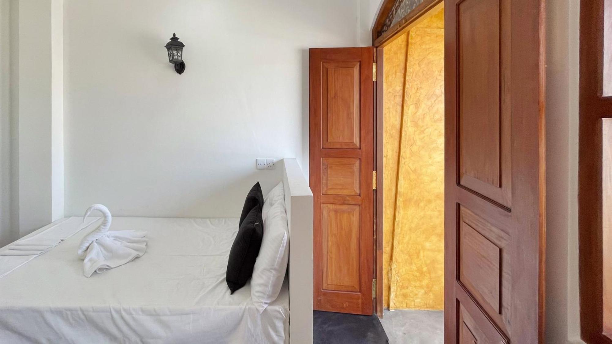 Apartament Heimathafen Hikka Hikkaduwa Zewnętrze zdjęcie