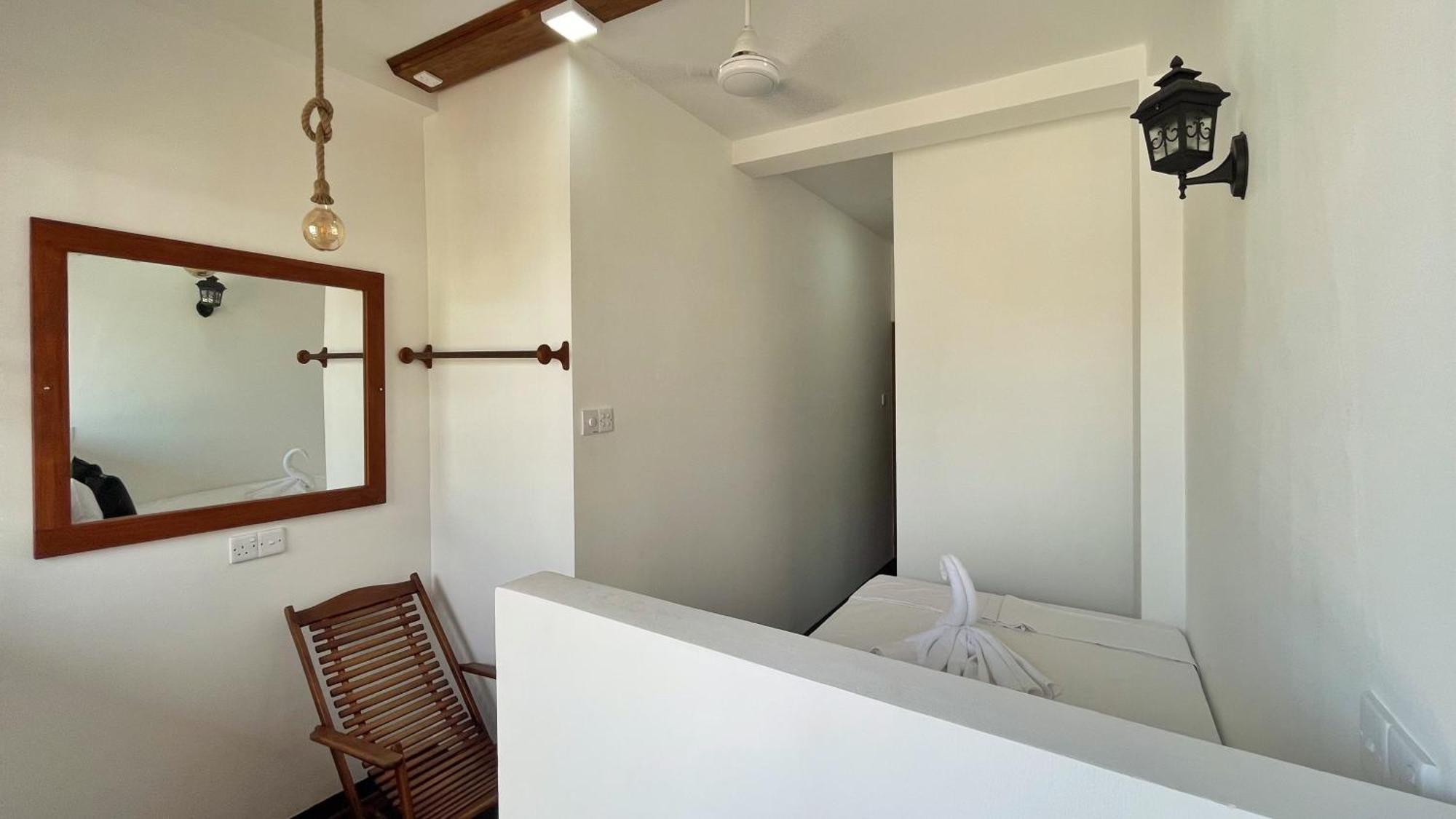 Apartament Heimathafen Hikka Hikkaduwa Zewnętrze zdjęcie